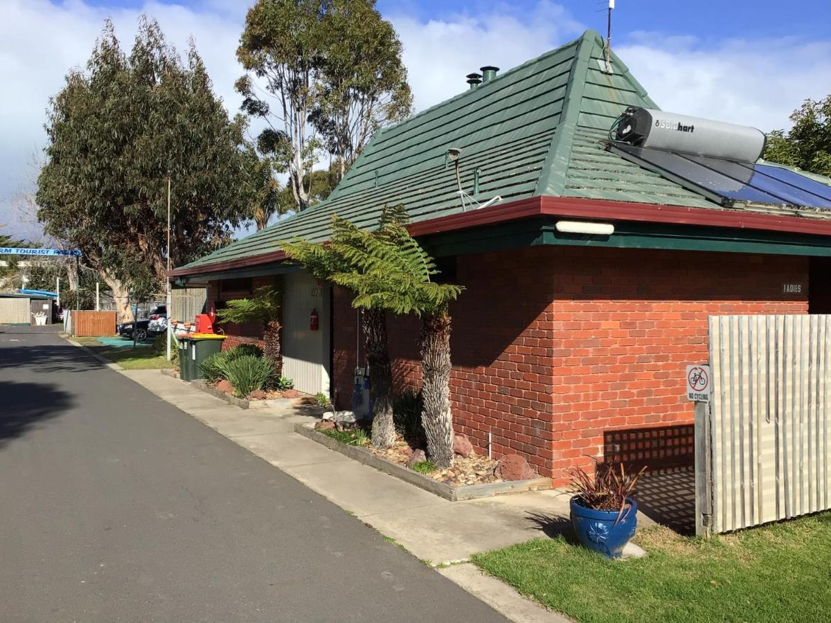 Hotel North Arm Tourist Park Lakes Entrance Exterior foto